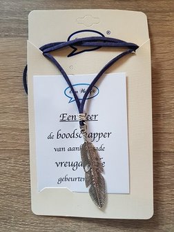 Blauwe veter ketting, veer 