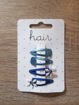 2 sets blauwkleurige haarspelden