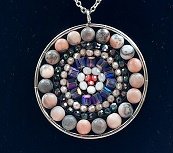 Mandala ketting met roze zebra jaspis natuursteen