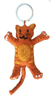 Fair Trade vilten sleutelhanger van een rode kat met metalen keyring