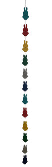 Nijntje slinger detail: kleurrijke viltfiguren van 8 cm