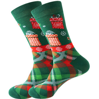 kerstsokken met cadeautjes en kerststerren maat 38-45