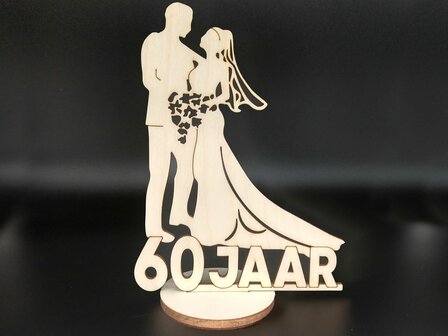 60 jaar getrouwd houten bruidspaar