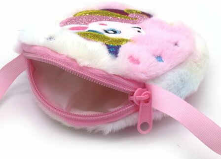 Multi color pluche portemonnee met eenhoorn afbeelding.