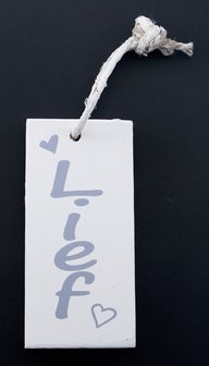 Lief, hanger