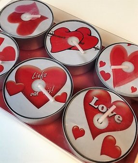 Romantische waxinelichtjes in een doosje, perfect als cadeau.