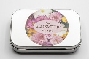 Zaden doosje met vlinderbloemen