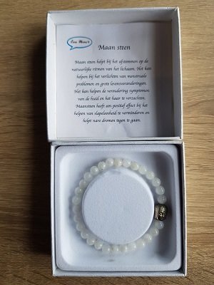 Dames armband Maansteen met Boeddha