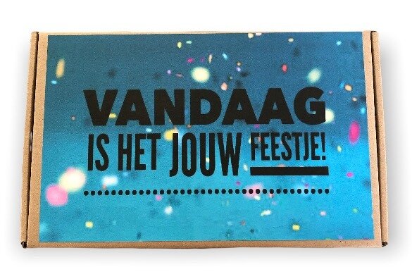 geschenkdoos-met-een-verjaardagscadeau-vriendin