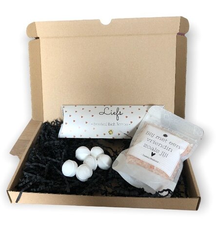 cadeautje-vriendin-per-post-brievenbusdoos-verwenpakket.jpeg