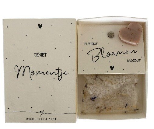 Geniet momentje soap  salt van het merk how lovely