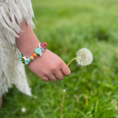 Maak je eigen mini diertjes armband