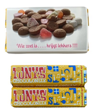 Wie zoet is krijgt lekkers brievenbuscadeau Sinterklaas met 2 Tony’s repen