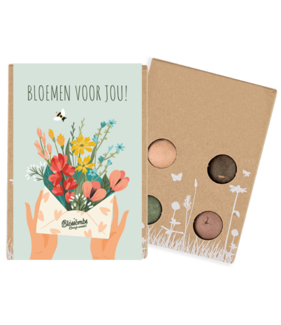 Giftbox met vier kleurrijke bloembommetjes en tekst ‘Bloemen voor jou’