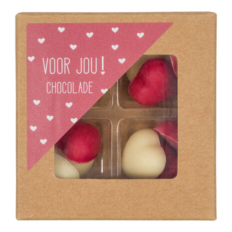 Voor jou een doosje chocolade hartjes