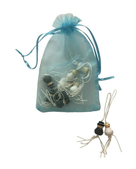 Bruidspaar gelukshangers in organza zakje