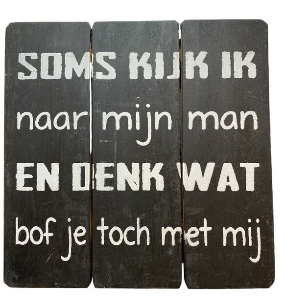 Zwart houten tekstbordje met witte letters over bofkonten.