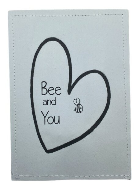 Bijvriendelijk zaadmengsel bee and you voor tuinliefhebbers.