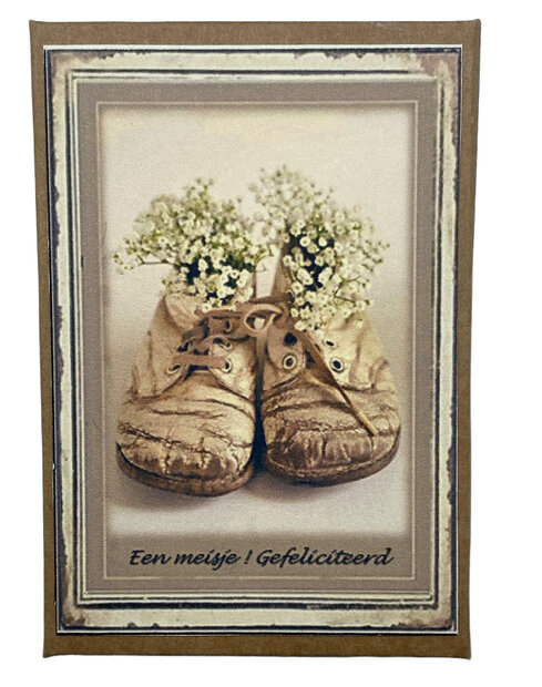 Handgemaakt vintage zeepkaartje Een meisje gefeliciteerd met bijpassende envelop