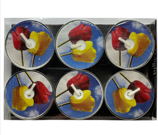 Geschenkdoosje van 12 x 8 cm met 6 waxinelichtjes voorzien van rode en gele tulpen