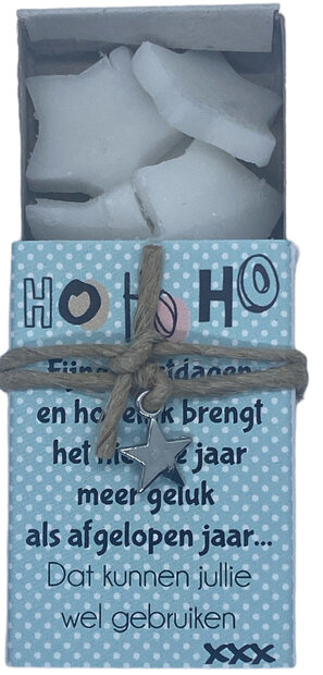 Mini doosje met tekst Fijne feestdagen en stervormige witte zeepjes