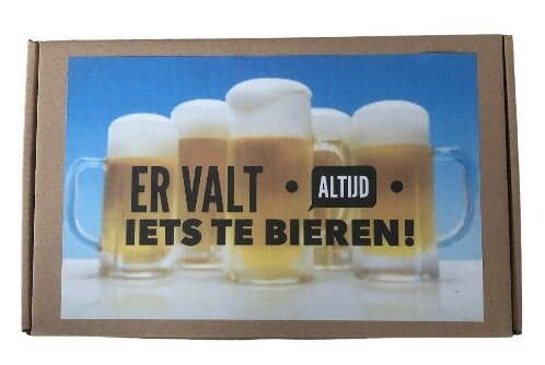 Cadeaudoos bruin of wit met tekst Er valt altijd iets te bieren