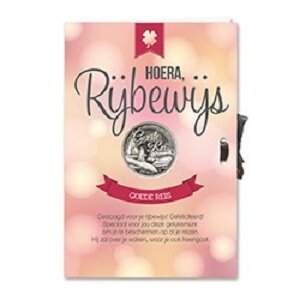 Kaart met geluksmunt Hoera Rijbewijs