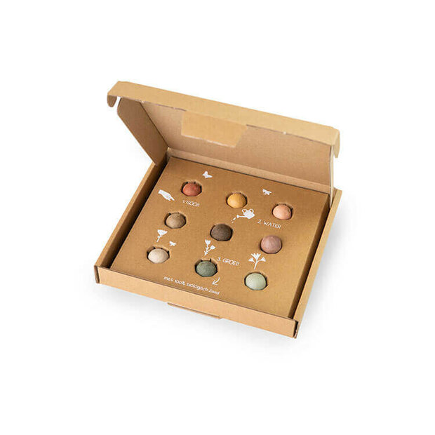 Open giftbox met vrolijke Paassfeer