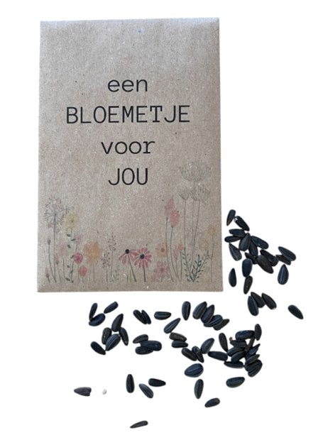 Kraftzakje met zonnebloemzaden en tekst een bloemetje voor jou.