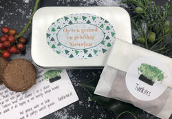 Zadendoosje Op een gezond en gelukkig nieuwjaar met tuinkers en aardetabletten