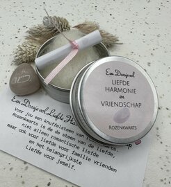 Een doosje liefde, harmonie en vriendschap - natuursteen in een blikje OP=OP