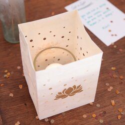 Fair Trade waxinelicht houder Gift of Light Lotus