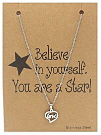 Zilverkleurige ketting met hartjes hanger van RVS