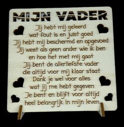 Houten wenskaart Mijn Vader met emotionele tekst en pootjes