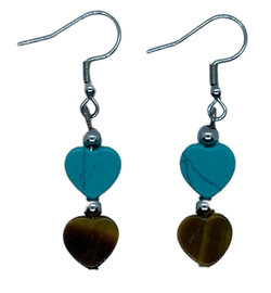 Oorbellen hangers met zilverkleurige haakjes en turquoise stenen hartjes