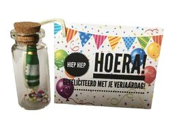 Flesje met glitters - Hiep hiep hoera! Gefeliciteerd met je verjaardag!