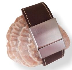 Stoere heren armband van donkerbruin leer
