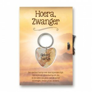 Hoera zwanger kaart met gelukshartje Hoera zwanger kaart met gelukshartje