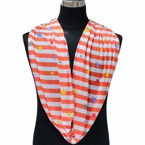 Sjaal met strepen en sterren