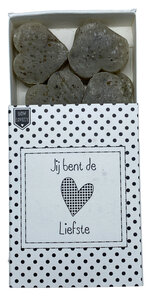 Jij bent de liefste (zeepjes) Jij bent de liefste (zeepjes)