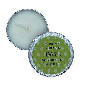 Kaars We do not remember days Kaars We do not remember days