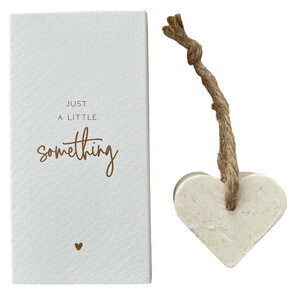 Just a little something (zeepje)