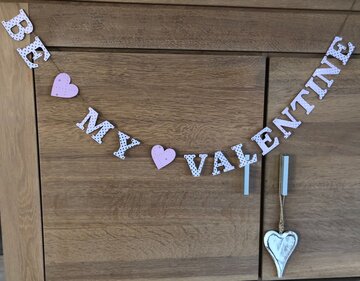 Be my Valentine slinger