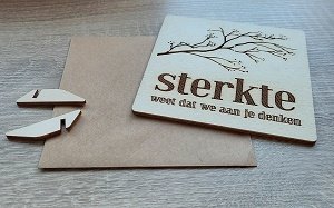 Sterkte (houten wenskaart) Sterkte (houten wenskaart)