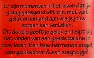 Geluksdoosje SOS kit met zorgpoppetje en geluksengel rood